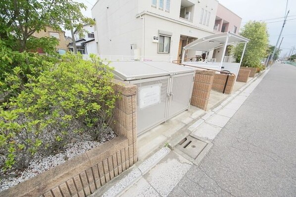 ワースファミリアの物件内観写真